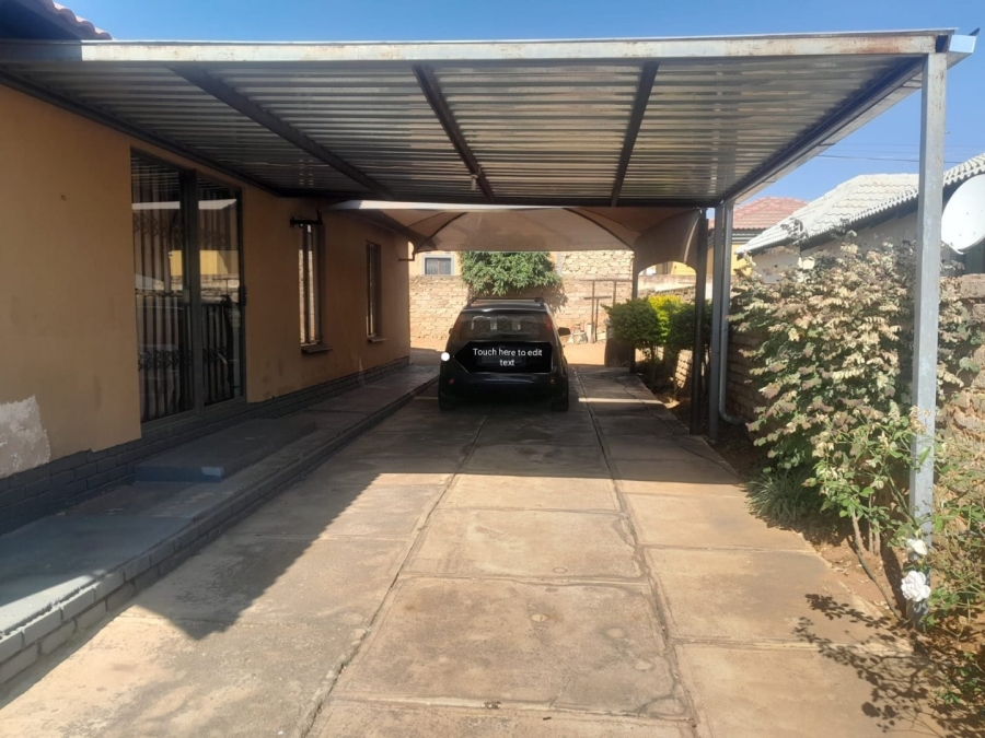 3 Bedroom Property for Sale in Morula View North West